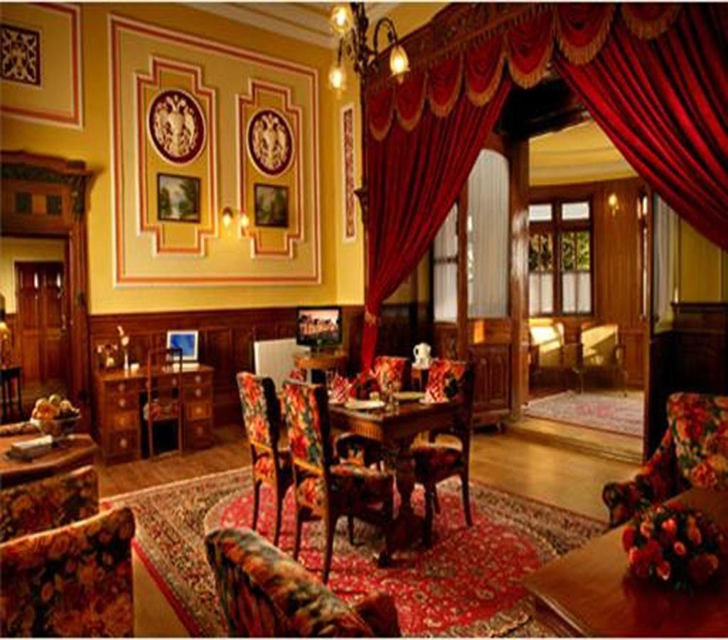 Welcomheritage Fernhills Royal Palace Утакаманд Экстерьер фото